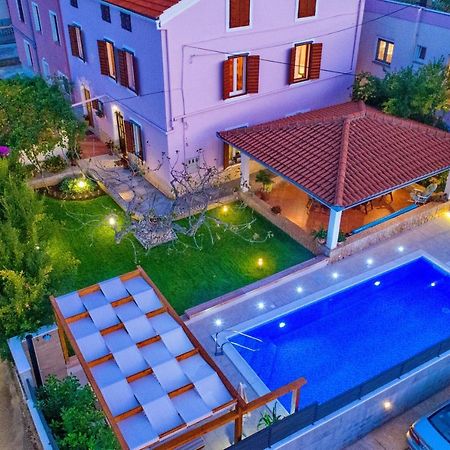Apartments Guc Preko Luaran gambar