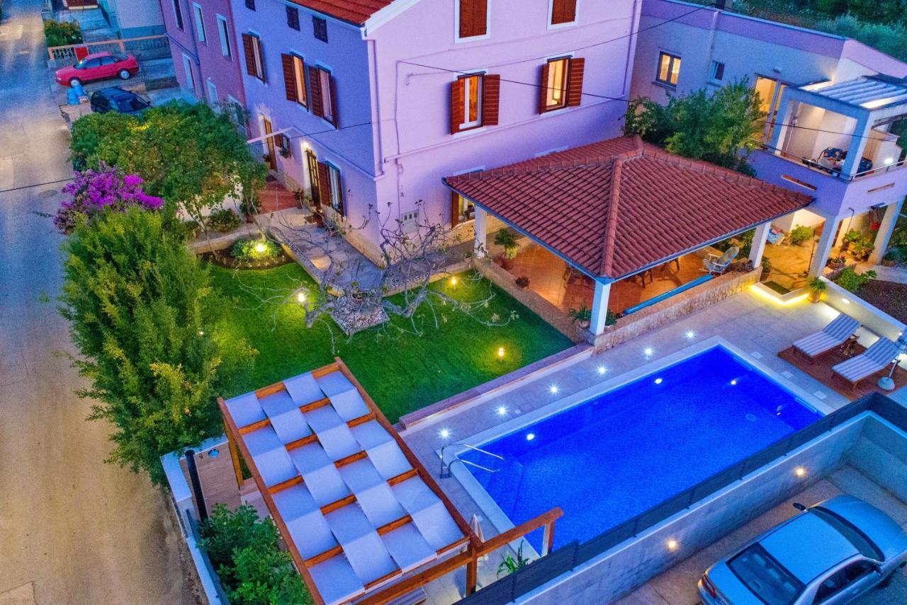 Apartments Guc Preko Luaran gambar
