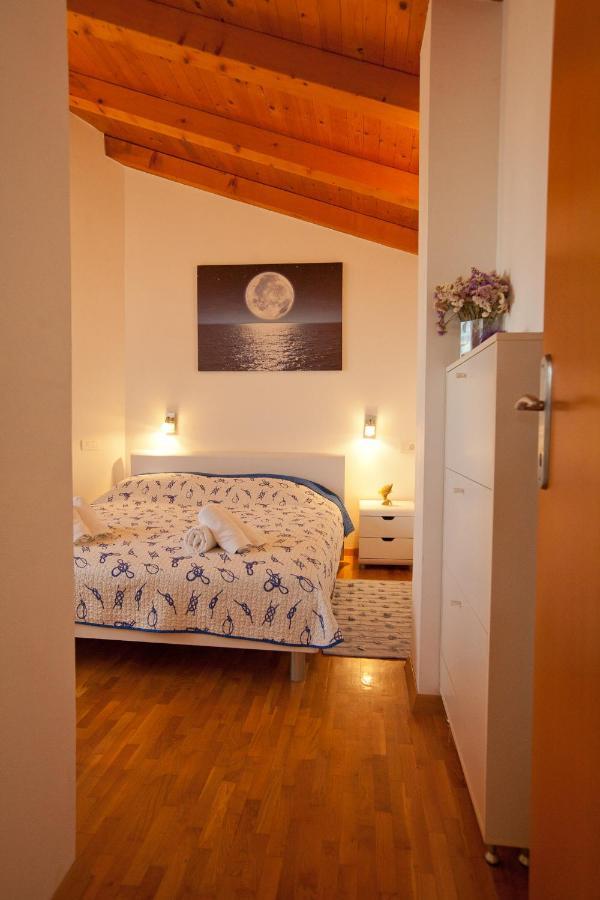 Apartments Guc Preko Luaran gambar